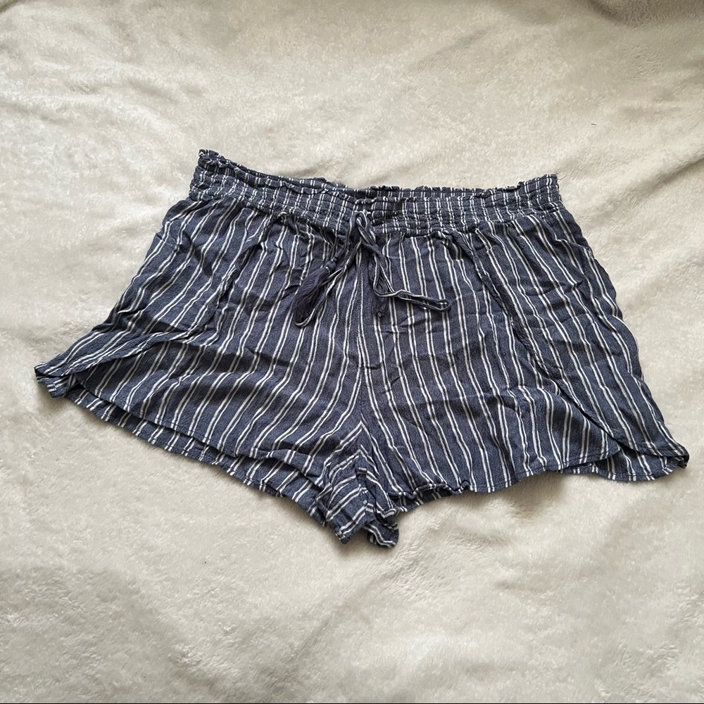 blue flowy shorts